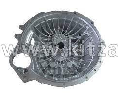 Крышка передняя КПП MYY5T ISUZU NQR71 8972370995